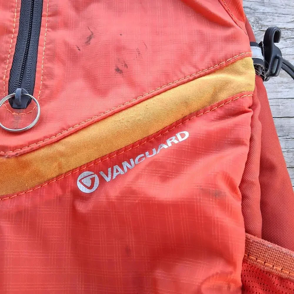 Vanguard Reno 48 Orange DSLR Camera & Tablet Carry Bag Backpack - No Inserts